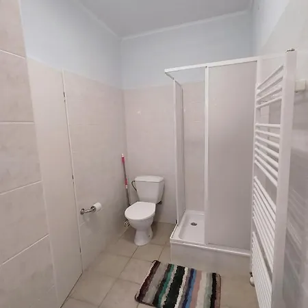 Cozy With Garden In Penzion